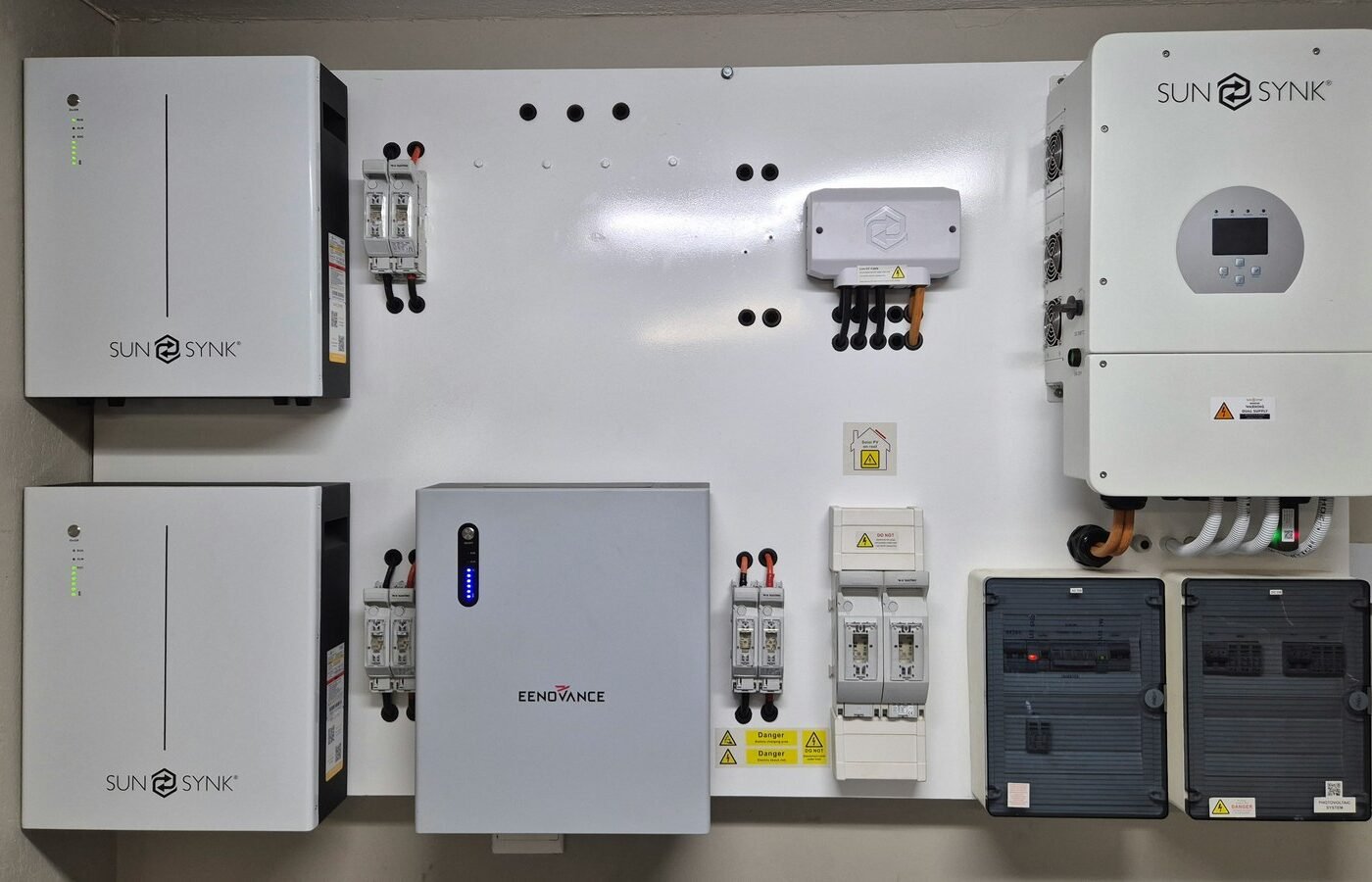 How Long Do Solar Batteries Last? What Actually Decides It